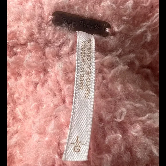 FREE PEOPLE Sweater Teddy Pink Rose Chunky Knit Tunic Pullover Wool $168 Large - Picture 7 of 9